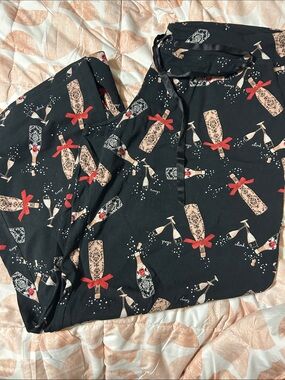 Soma Embraceable Champagne Print Black Pajama Pants